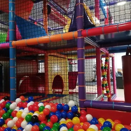 Enklawa Przy Plazy *