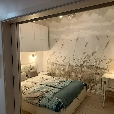 Enklawa Przy Plazy Apartment *